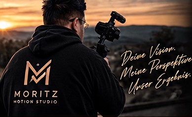 Moritz bei der kreativen Arbeit mit der Kamera